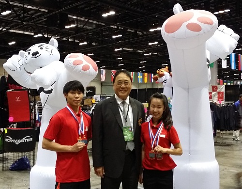 Gold for Rui Jie & Chelsea